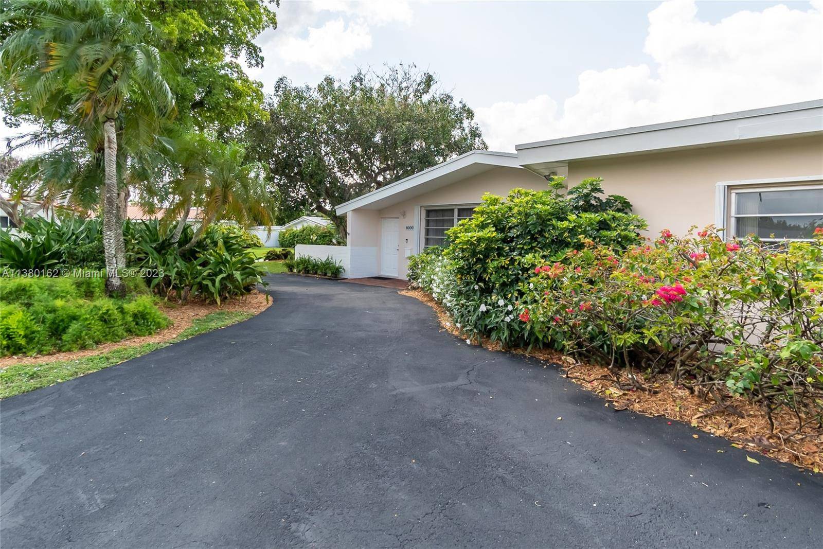 Palmetto Bay, FL 33158,8000 SW 138 ST