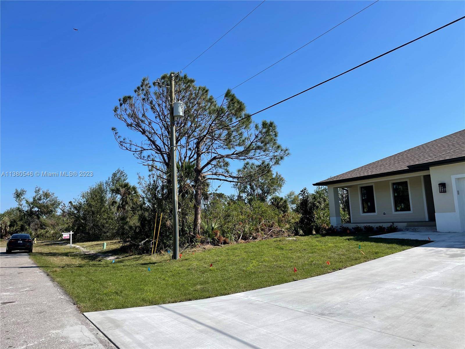 Port Charlotte, FL 33947,154 Smallwood Rd