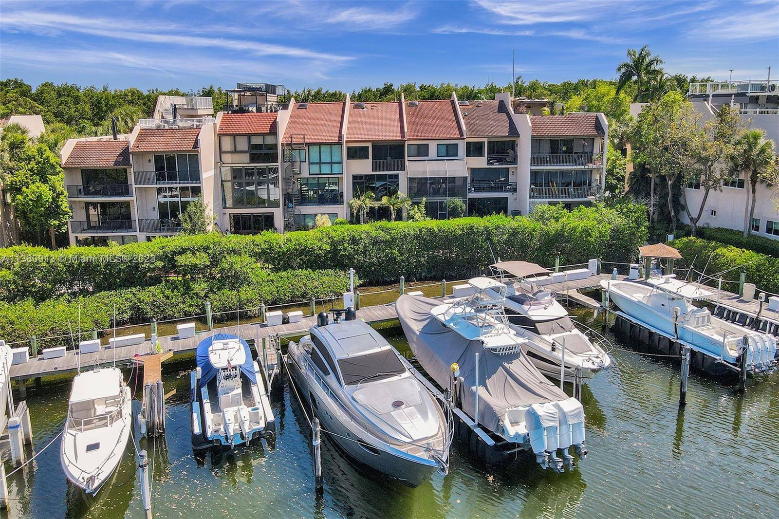 Palmetto Bay, FL 33157,6028 Paradise Point Dr