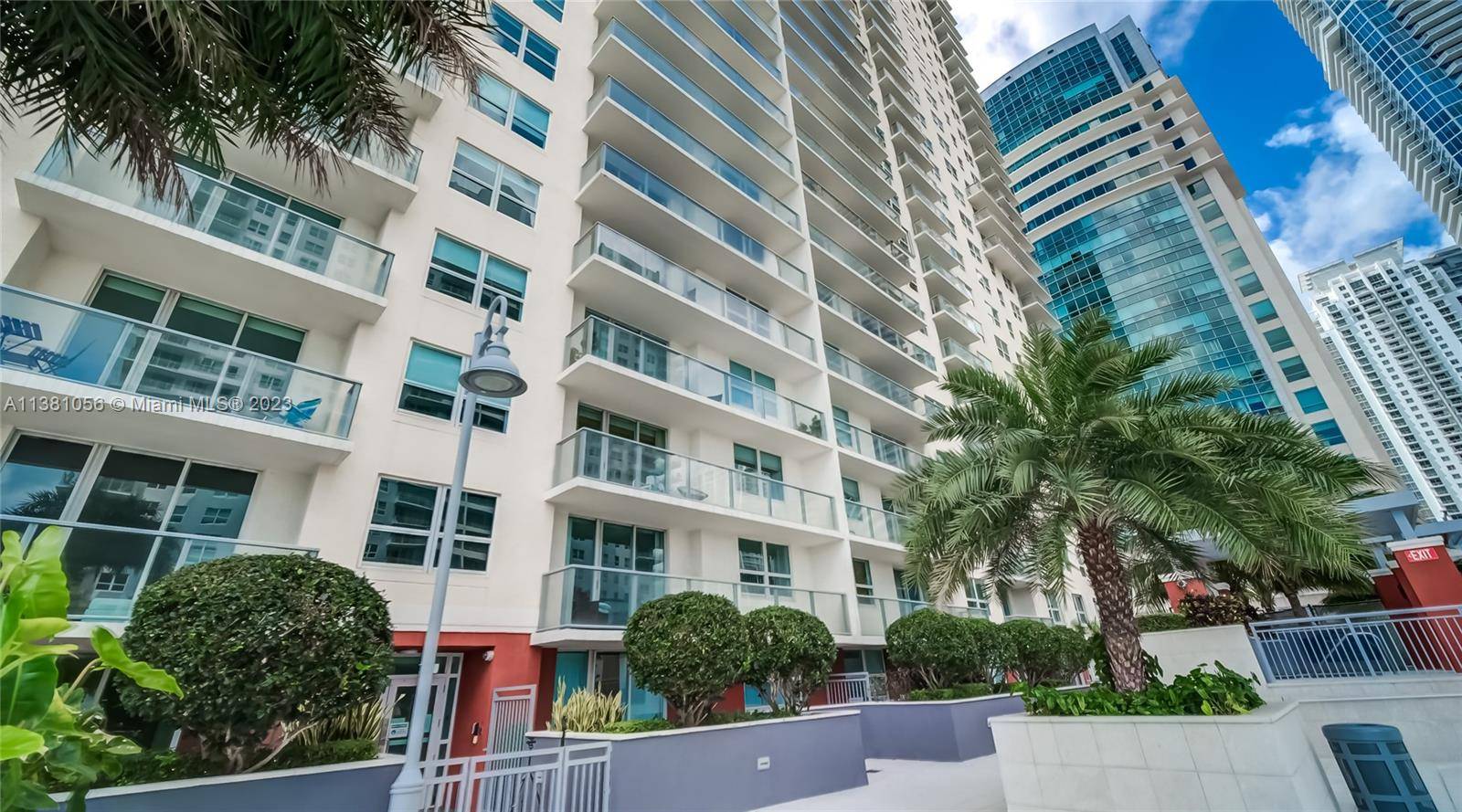 Miami, FL 33131,1155 Brickell Bay Dr #2203