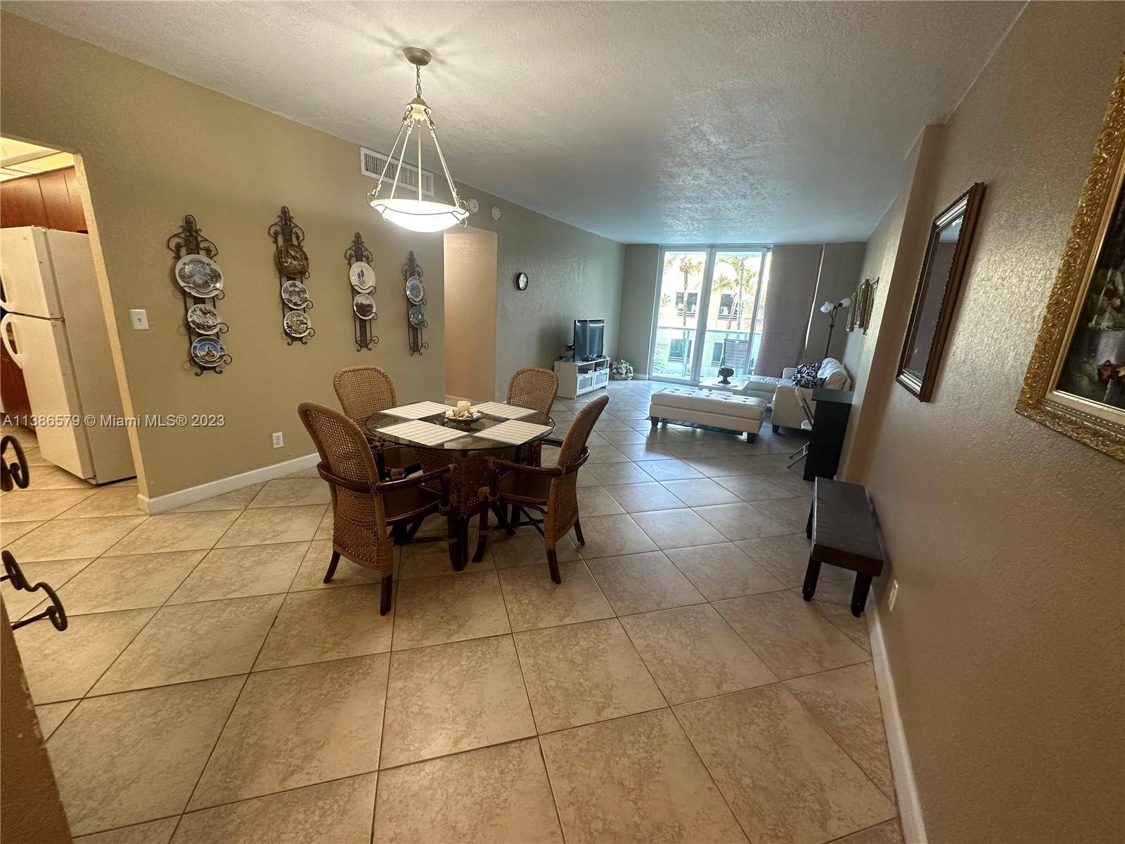 Hollywood, FL 33019,3801 S Ocean Dr #2J