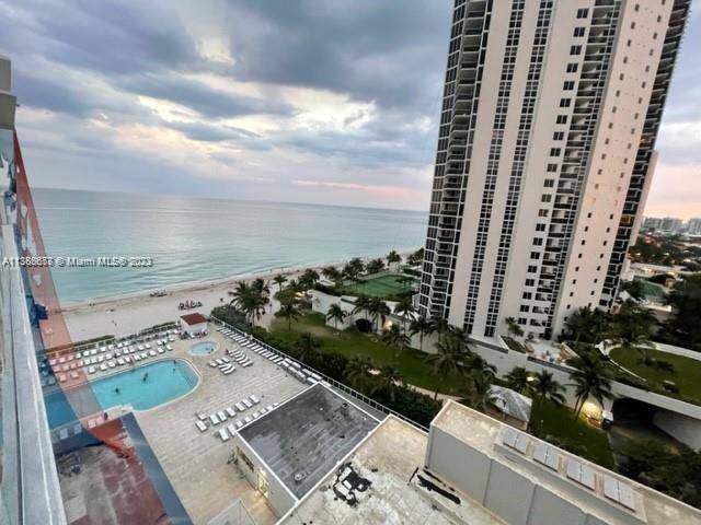 Sunny Isles Beach, FL 33160,19201 Collins Ave #1005