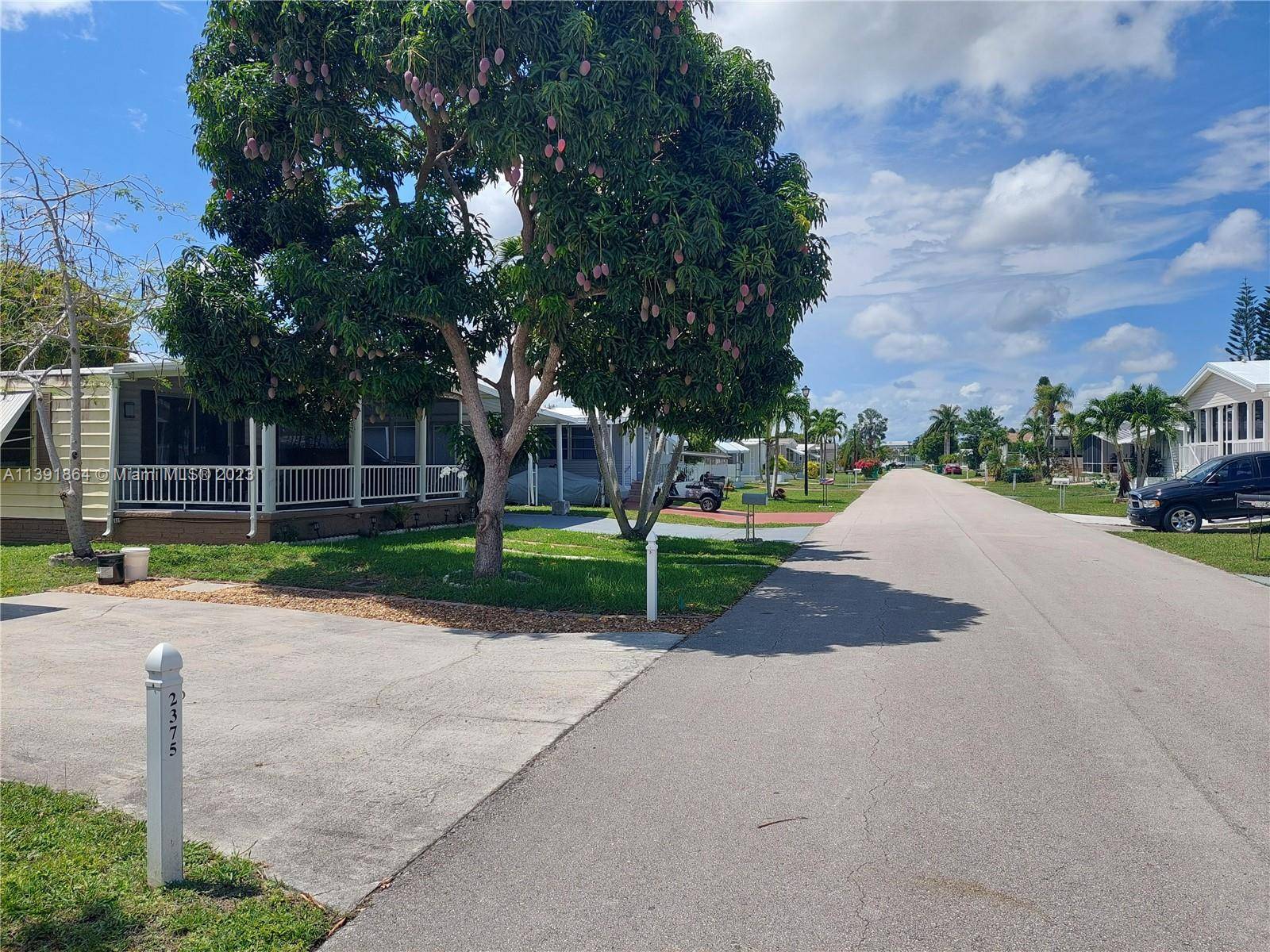 Davie, FL 33324,2357 SW 84th Ave