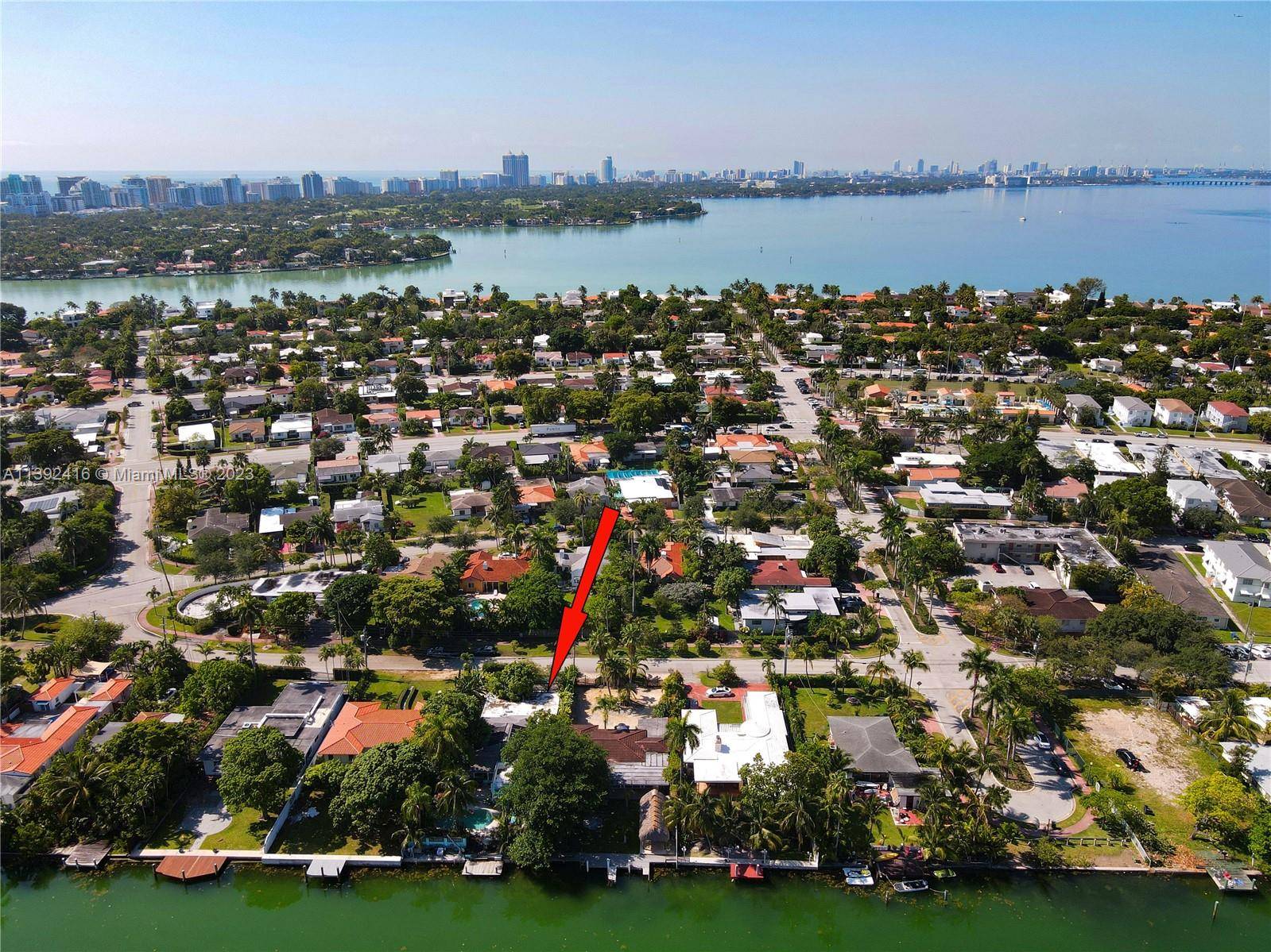 Miami Beach, FL 33141,1541 Calais Dr