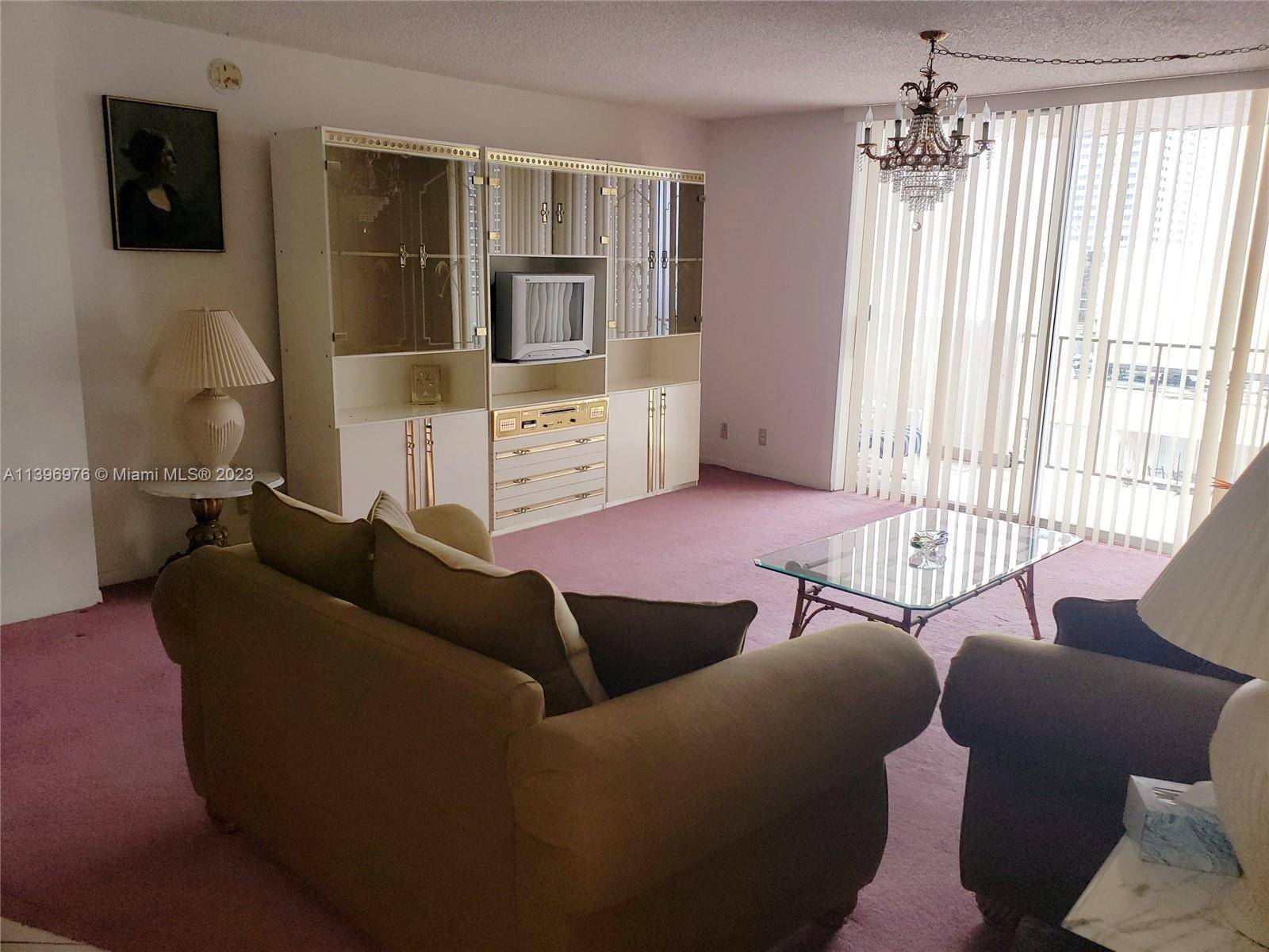 Hallandale Beach, FL 33009,1865 S Ocean Dr #19E