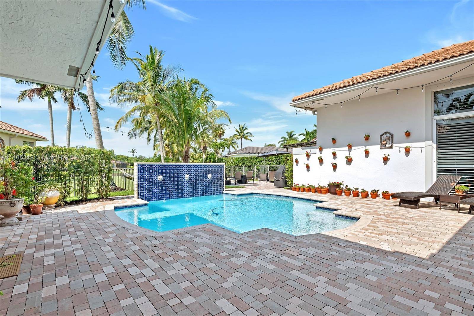 Weston, FL 33327,2561 Jardin Mnr