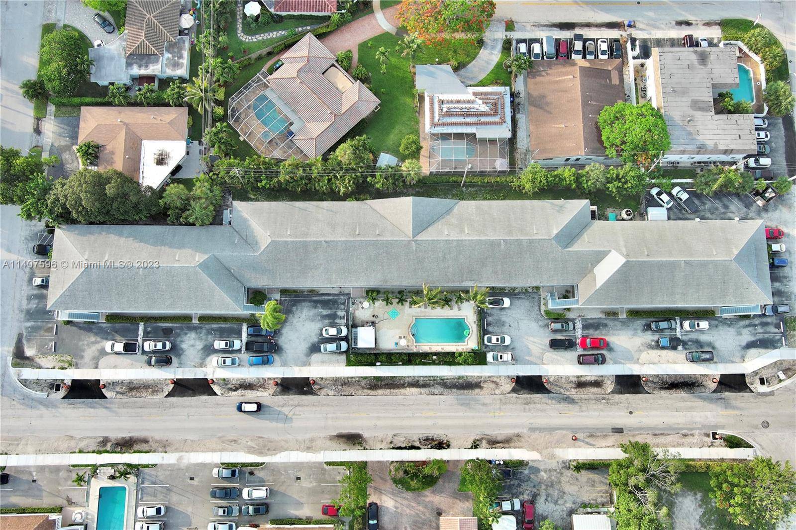 Fort Lauderdale, FL 33308,2175 NE 56th St #106