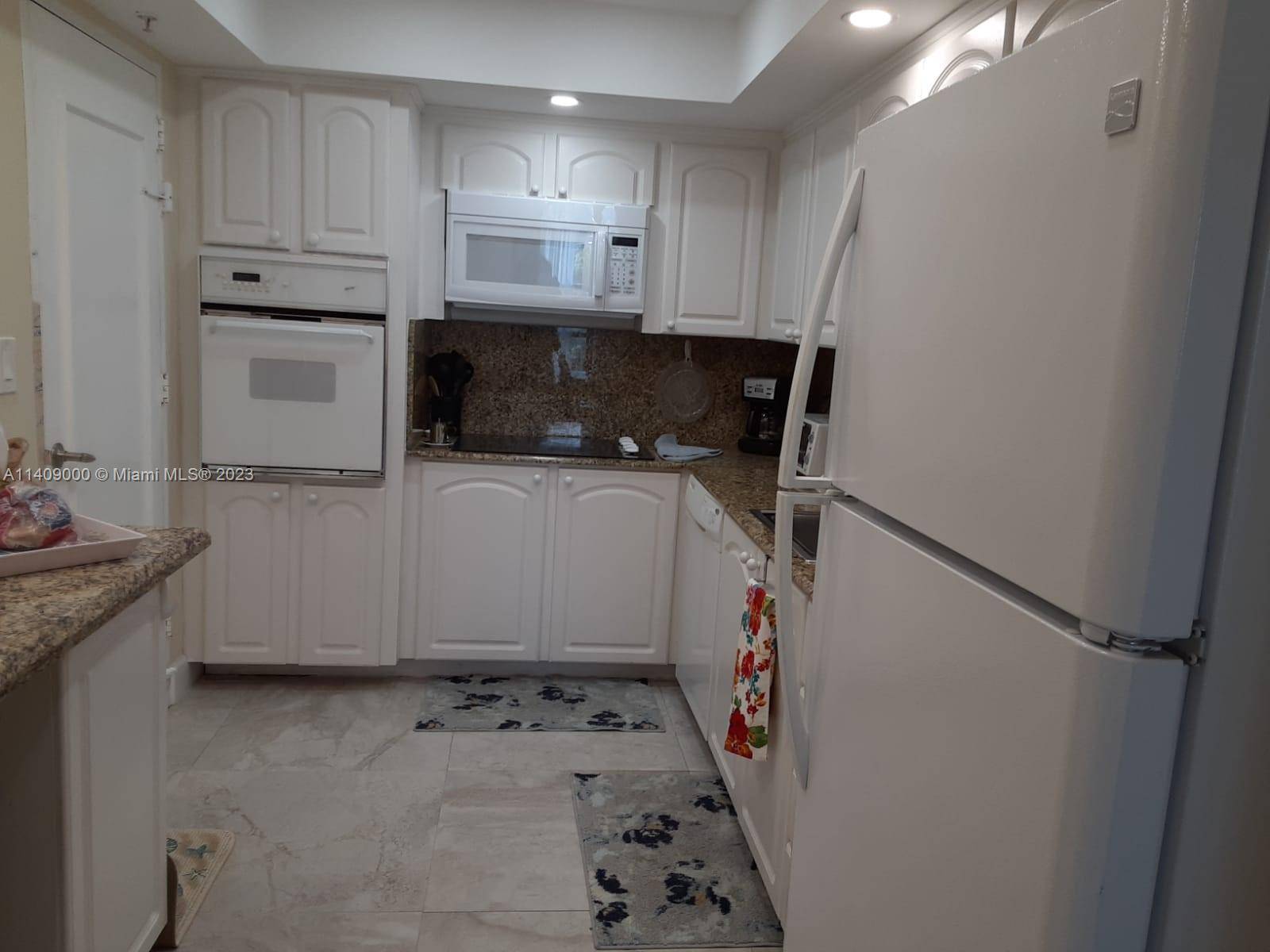 Hollywood, FL 33019,3801 S Ocean Dr #5O