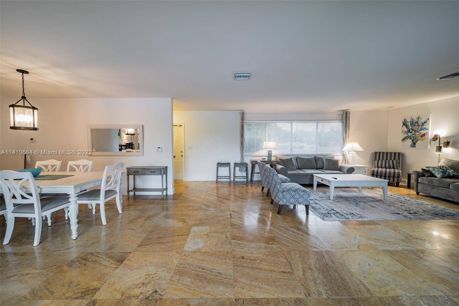 Hollywood, FL 33021,4410 Buchanan St