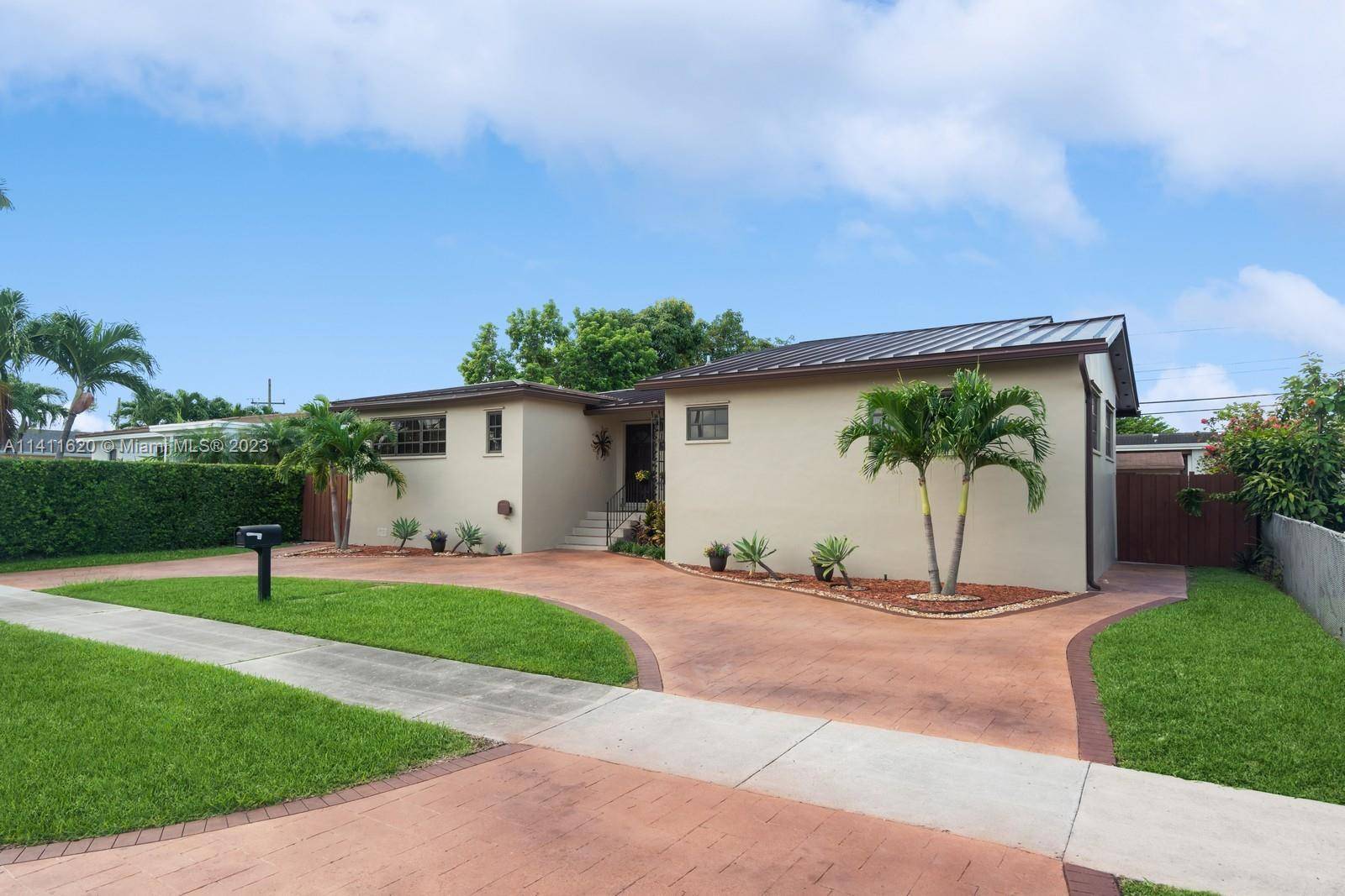 Miami, FL 33155,7924 SW 19th St