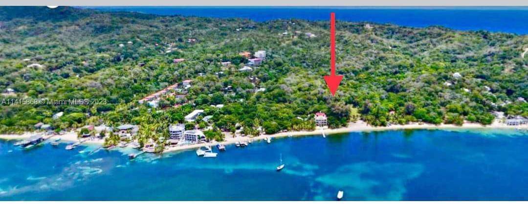 Roatan,,Roatan Island at Caribbean, Honduras