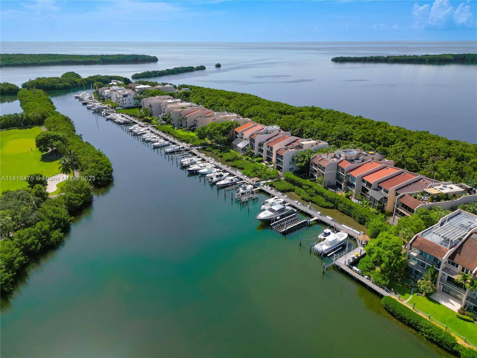 Palmetto Bay, FL 33157,6150 Paradise Point Dr #6150