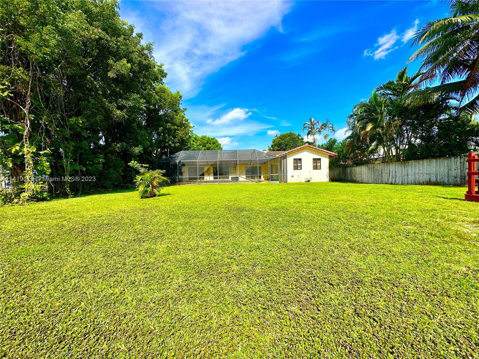 Miami, FL 33179,18735 NE 18th Ave