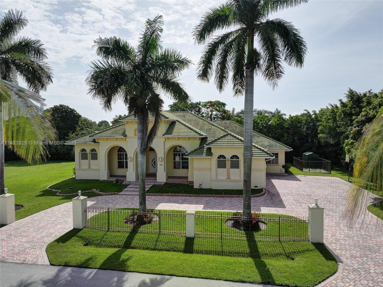Plantation, FL 33323,1050 NW 120th Ave