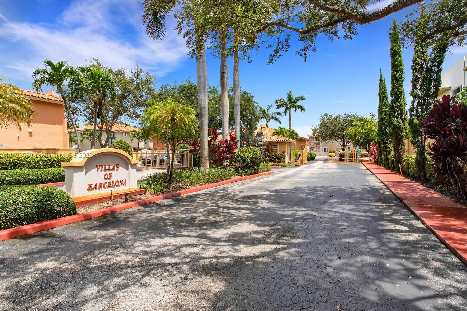 Miami, FL 33156,9401 SW 77th Ct