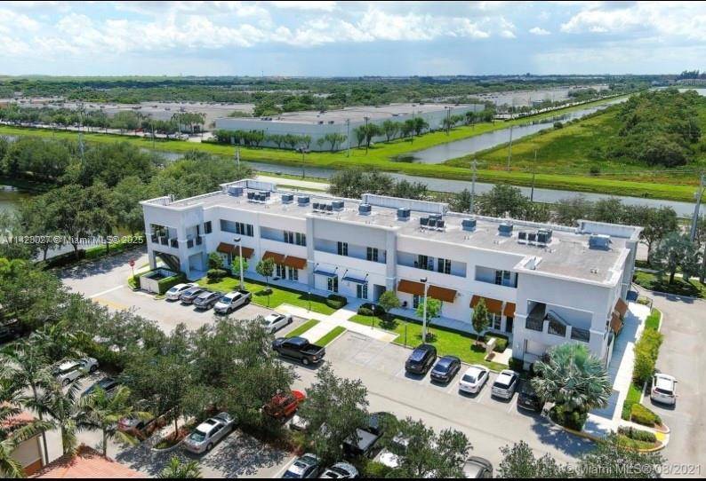 Miramar, FL 33025,2501 SW 101st Ave #1-203