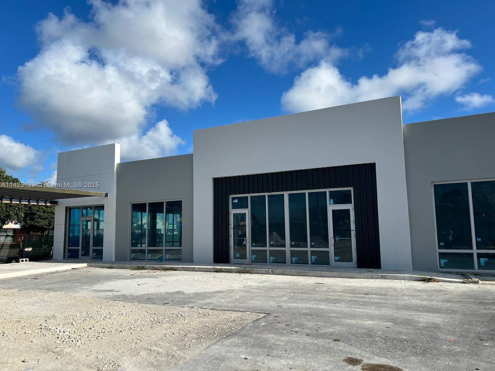 Homestead, FL 33032,26755 S Dixie Hwy