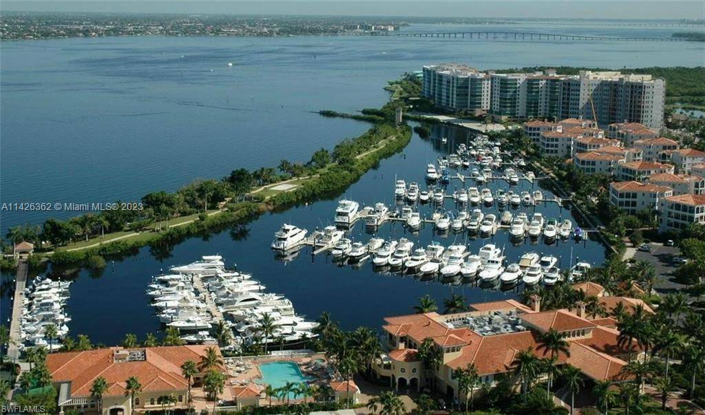 Fort Myers, FL 33908,38 Ft. Boat Slip @ Gulf Harbour H-13