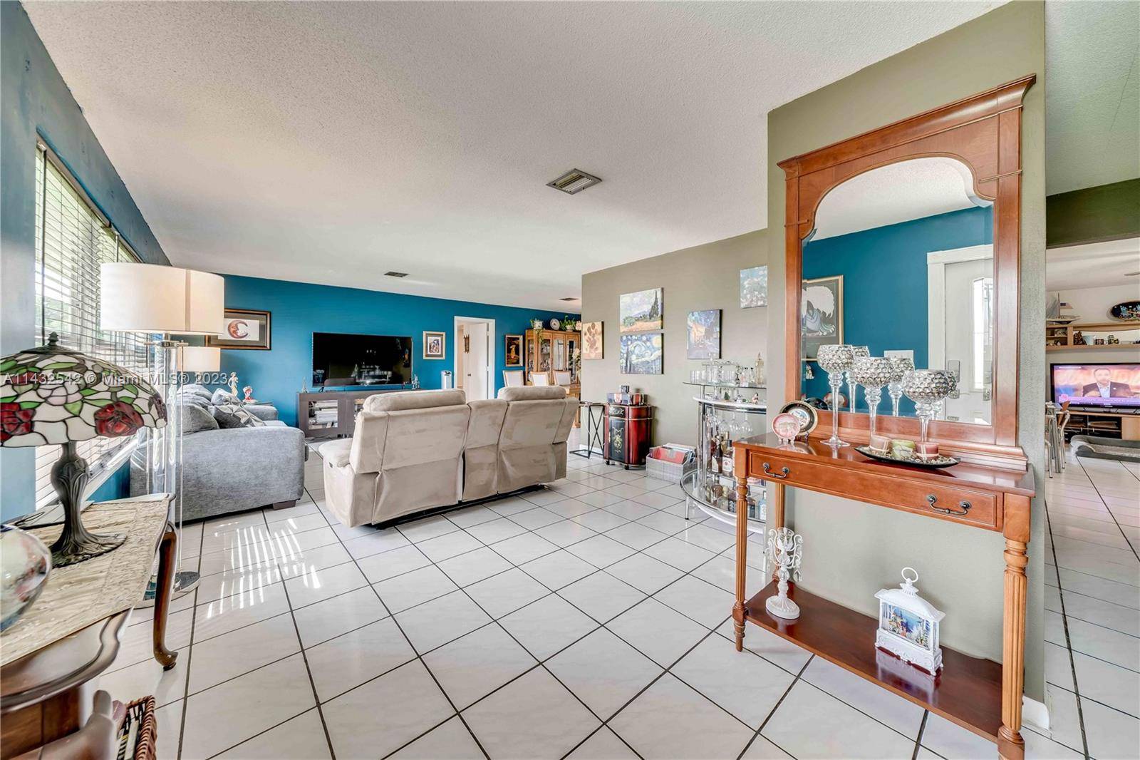 Plantation, FL 33317,1081 SW 75th Ter