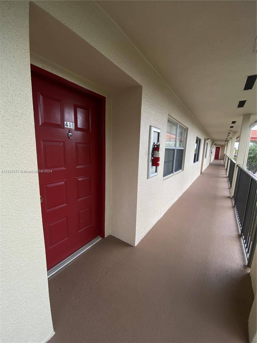 Pembroke Pines, FL 33027,1101 SW 128th Ter #411C