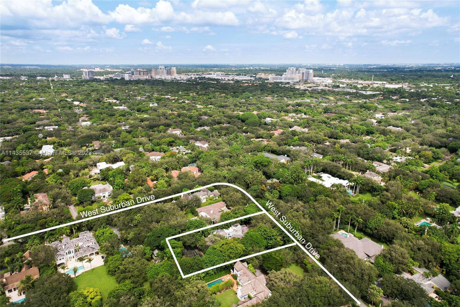 Pinecrest, FL 33156,6100 W Suburban Dr