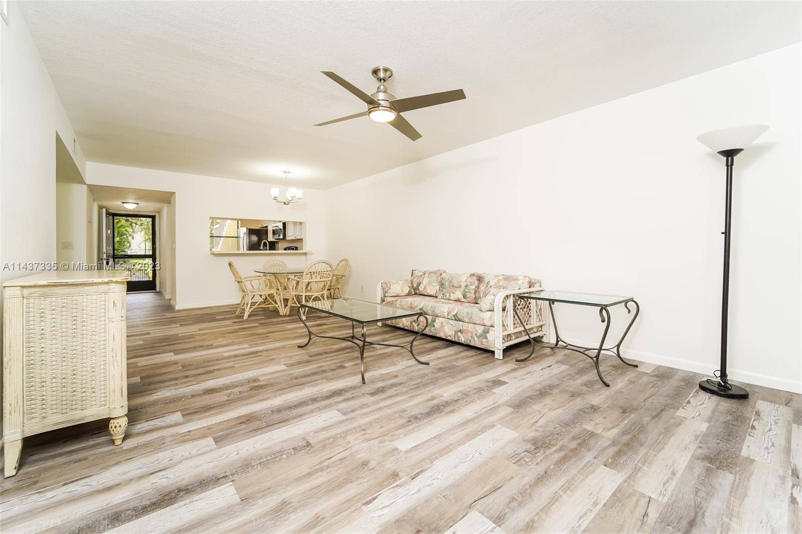 Lake Worth, FL 33467,7590 Tahiti ln ##106