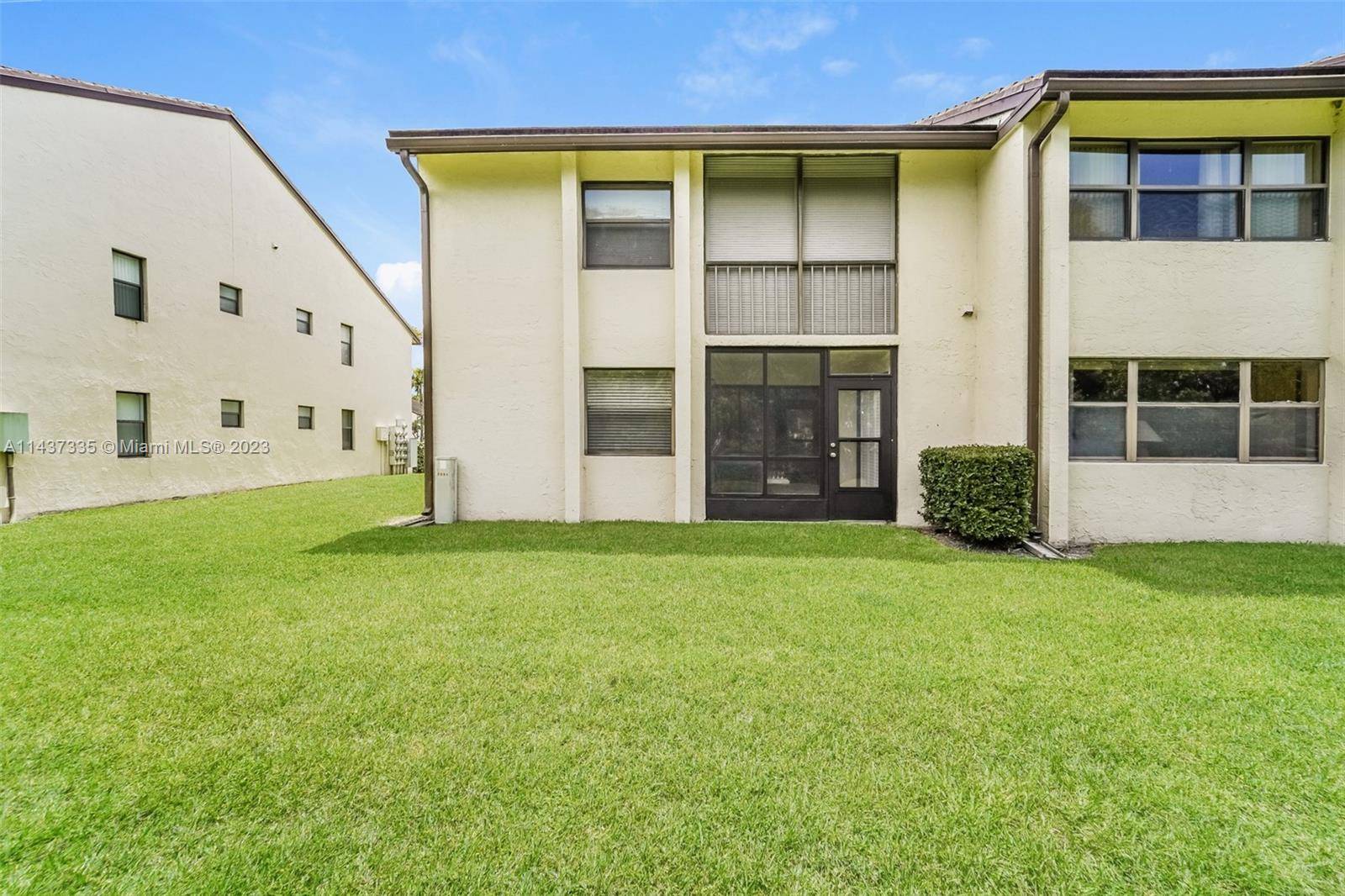 Lake Worth, FL 33467,7590 Tahiti ln ##106