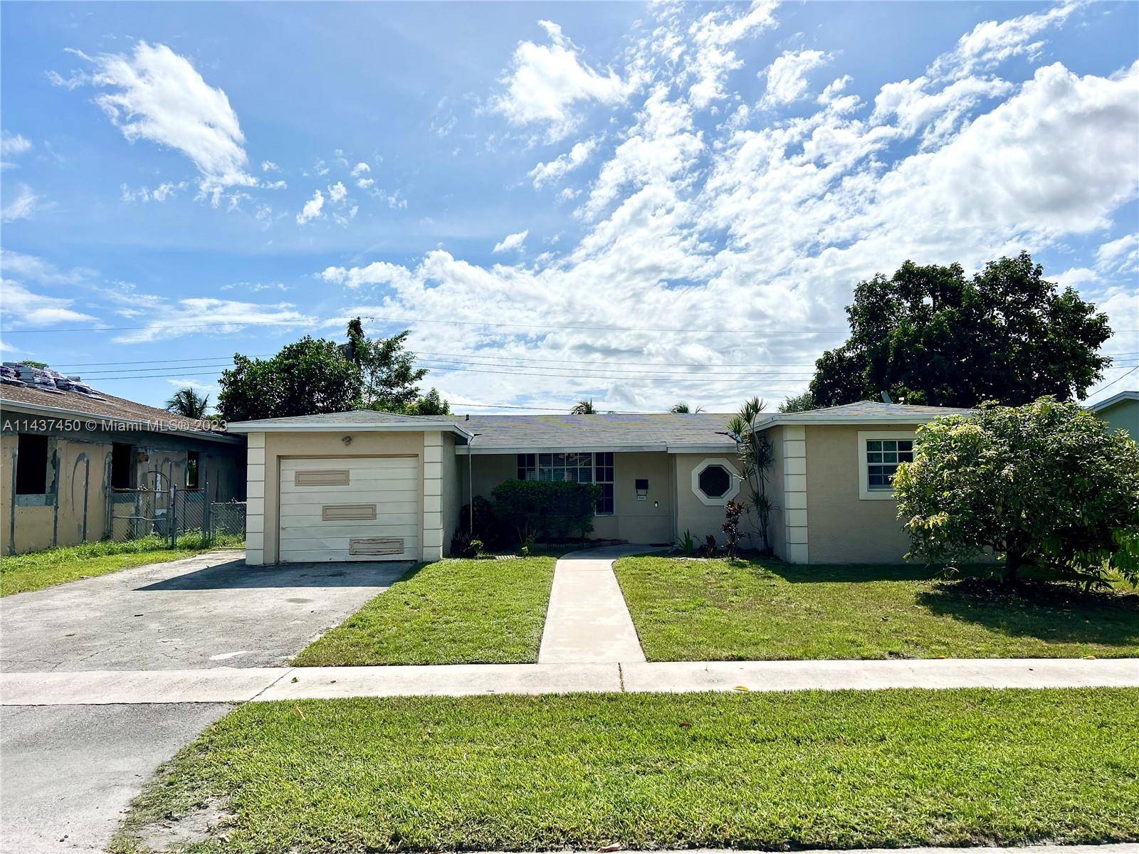 Lauderdale Lakes, FL 33309,4232 NW 38th Ave