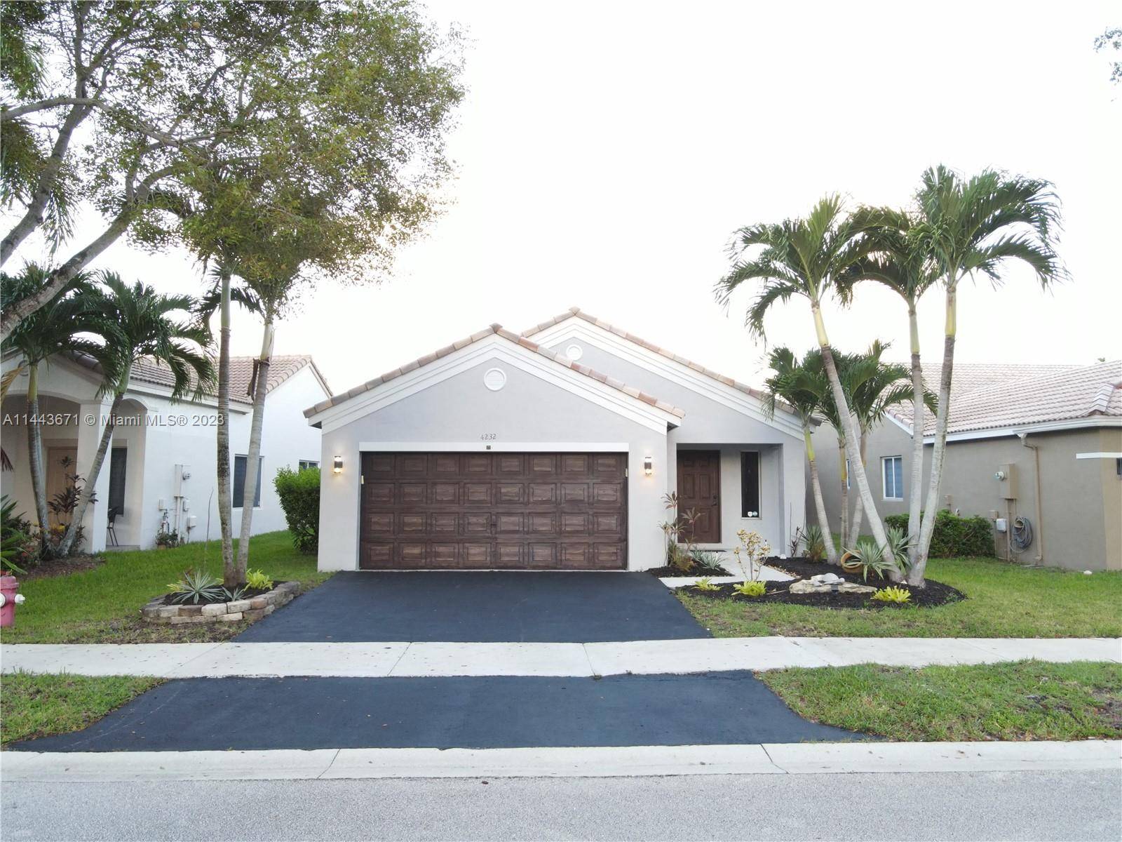 Weston, FL 33331,4232 Mahogany Ridge Dr