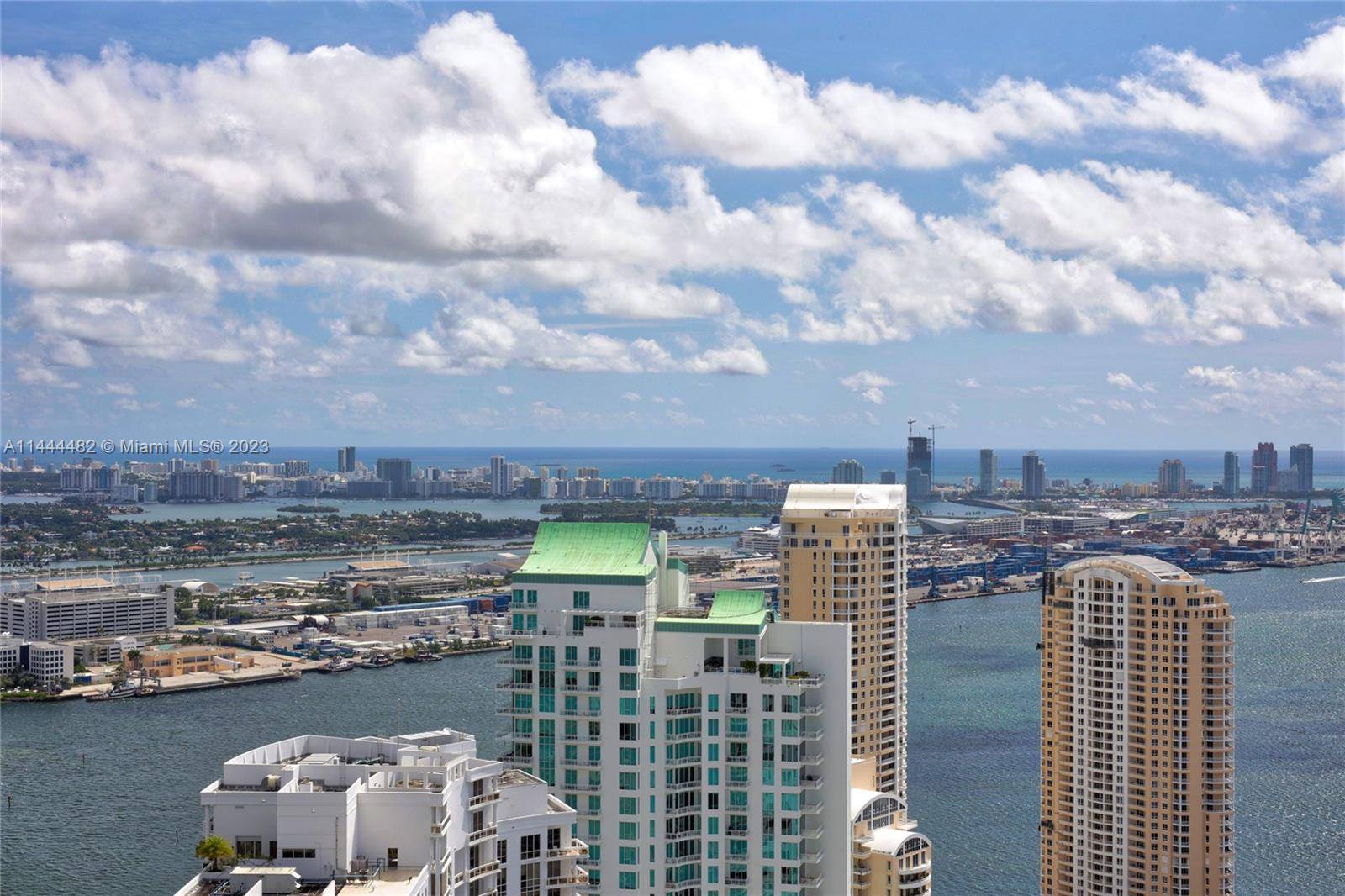 Miami, FL 33131,495 Brickell Ave #5206