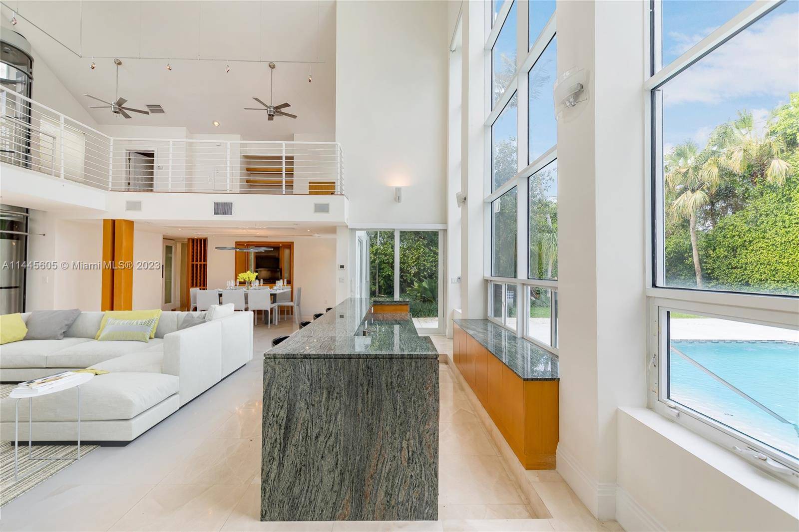 Key Biscayne, FL 33149,51 Island Dr