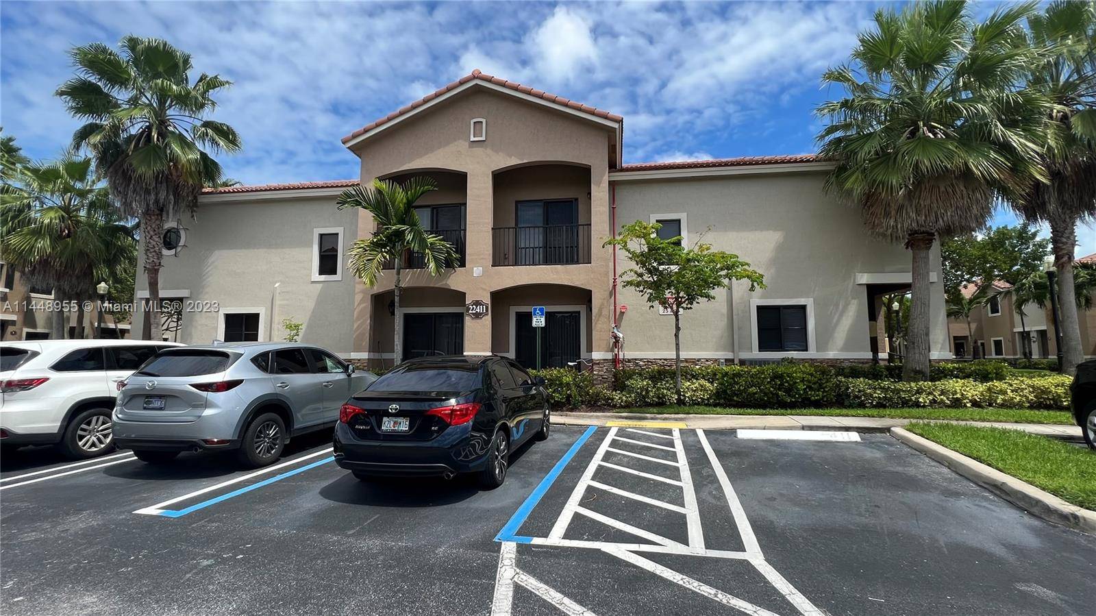 Cutler Bay, FL 33190,22411 SW 88th Pl #3-26