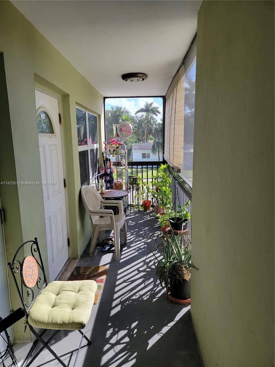 Hollywood, FL 33020,1425 Arthur St #216B
