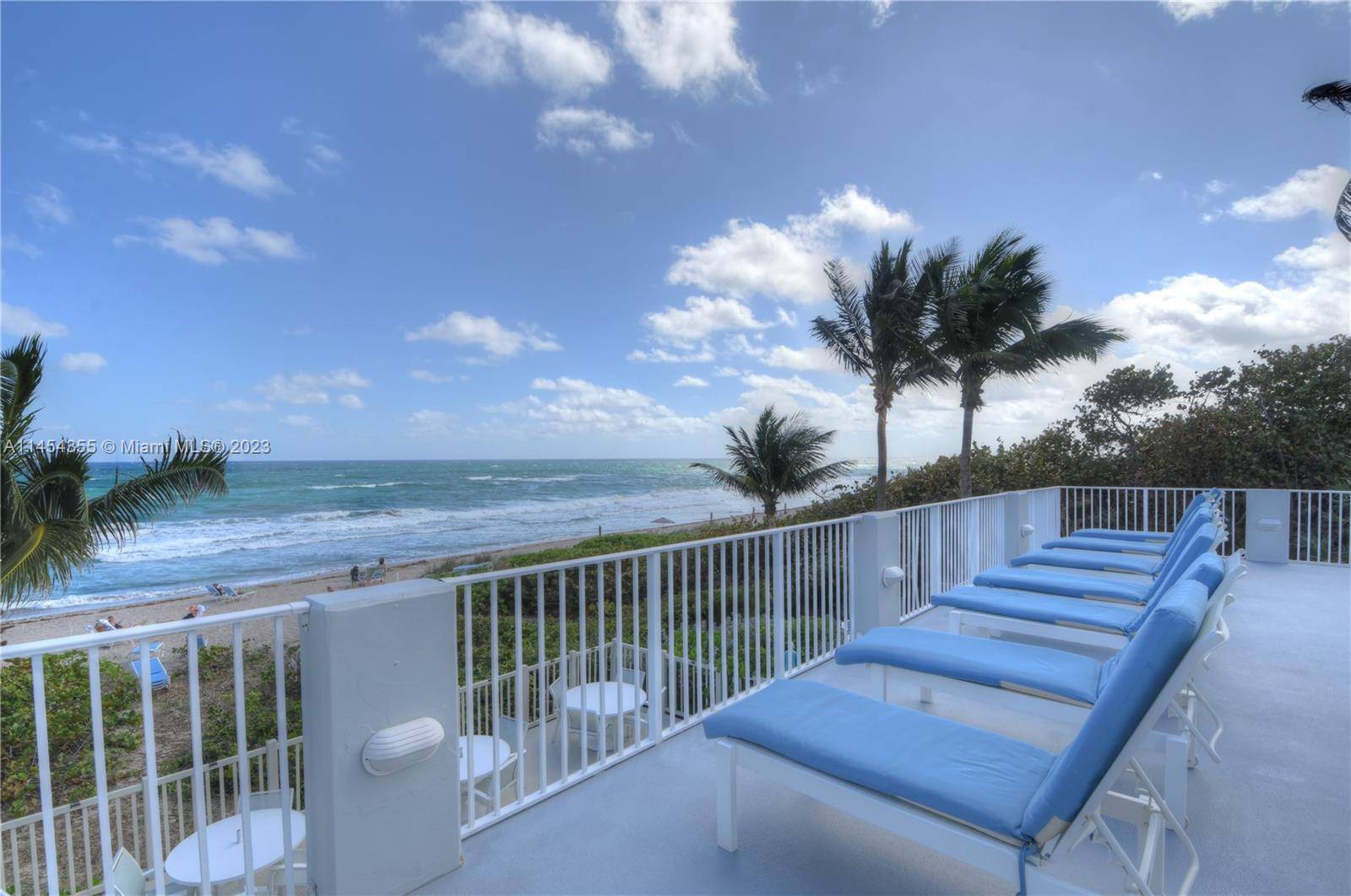 Highland Beach, FL 33487,4750 S Ocean Blvd #501