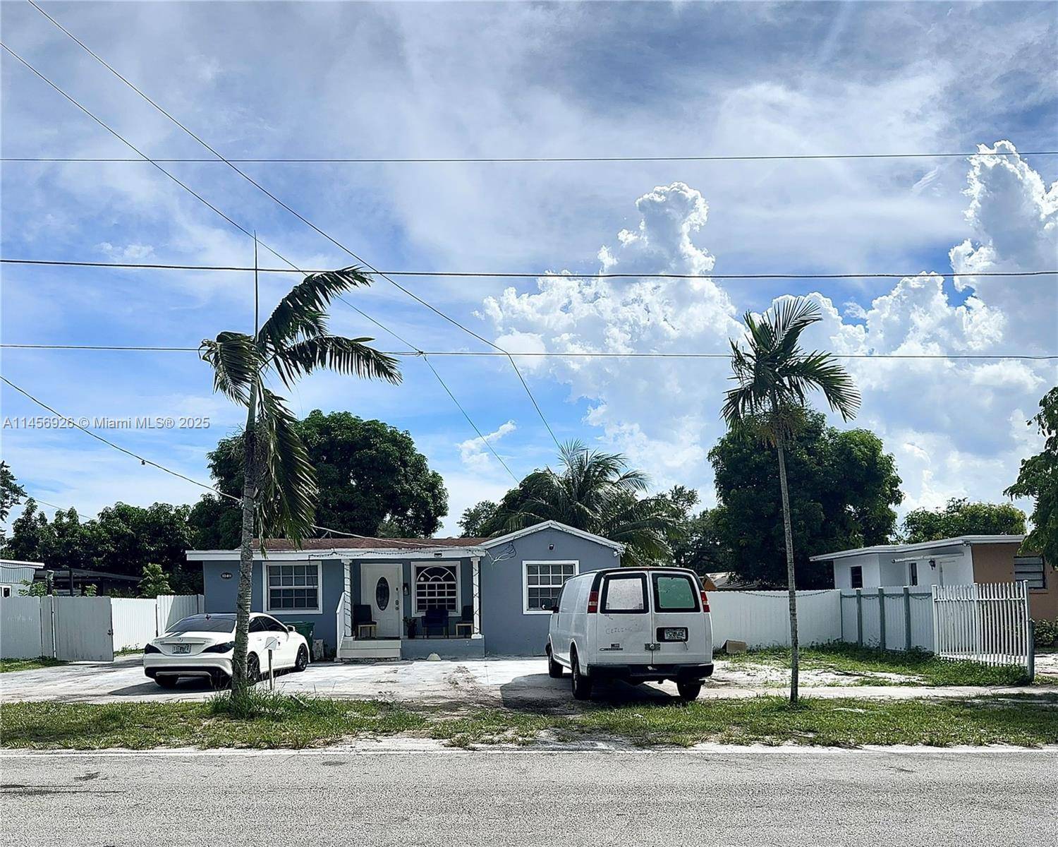 Miami, FL 33147,1840 NW 87th St