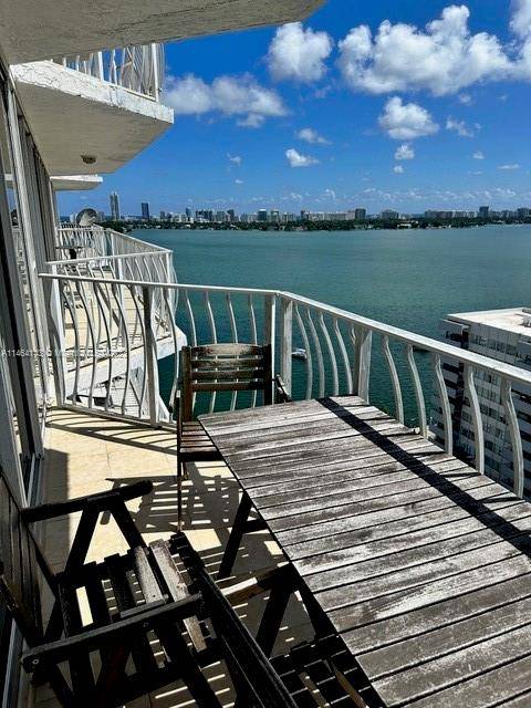North Bay Village, FL 33141,7601 E TREASURE DR #1905
