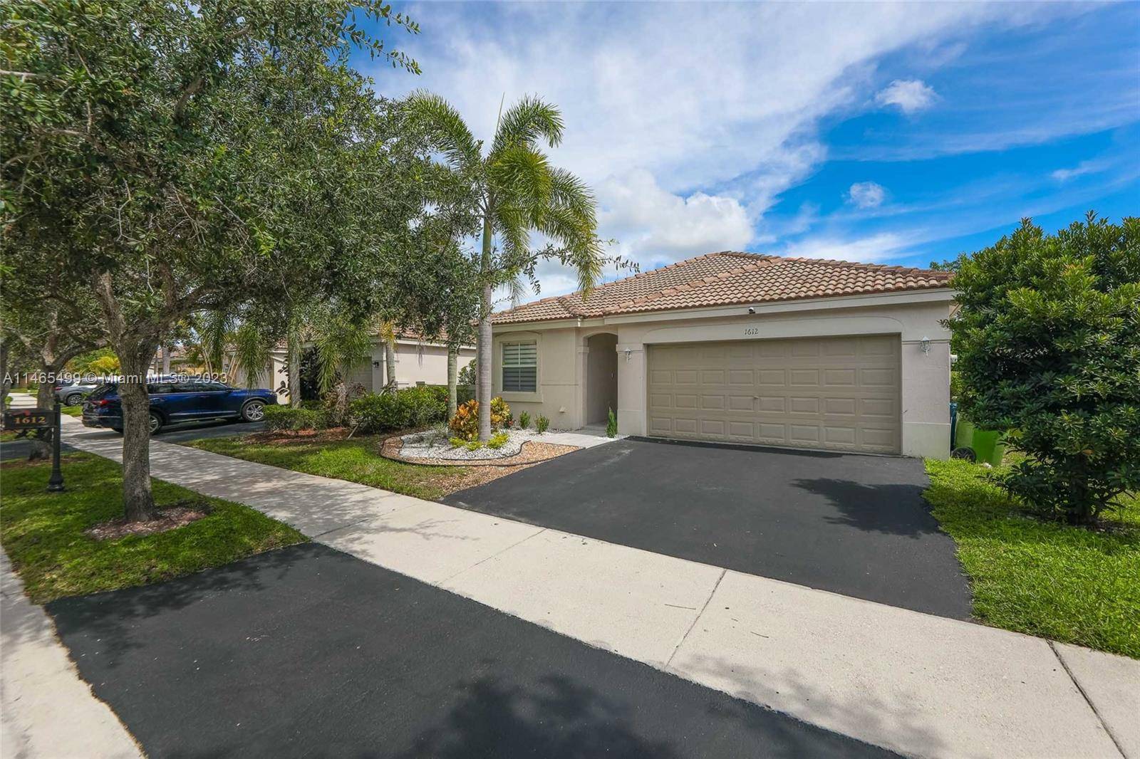 Weston, FL 33327,1612 Zenith Way #1612