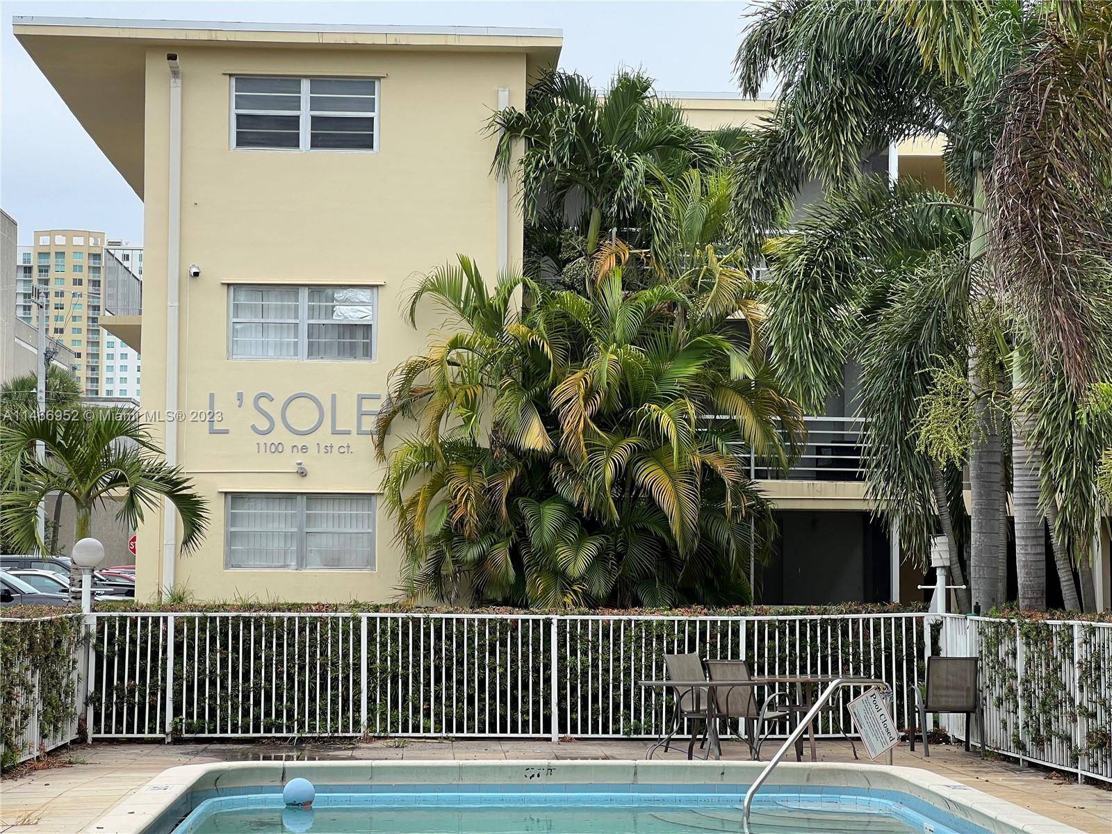 Hallandale Beach, FL 33009,1100 NE 1st Ct #306