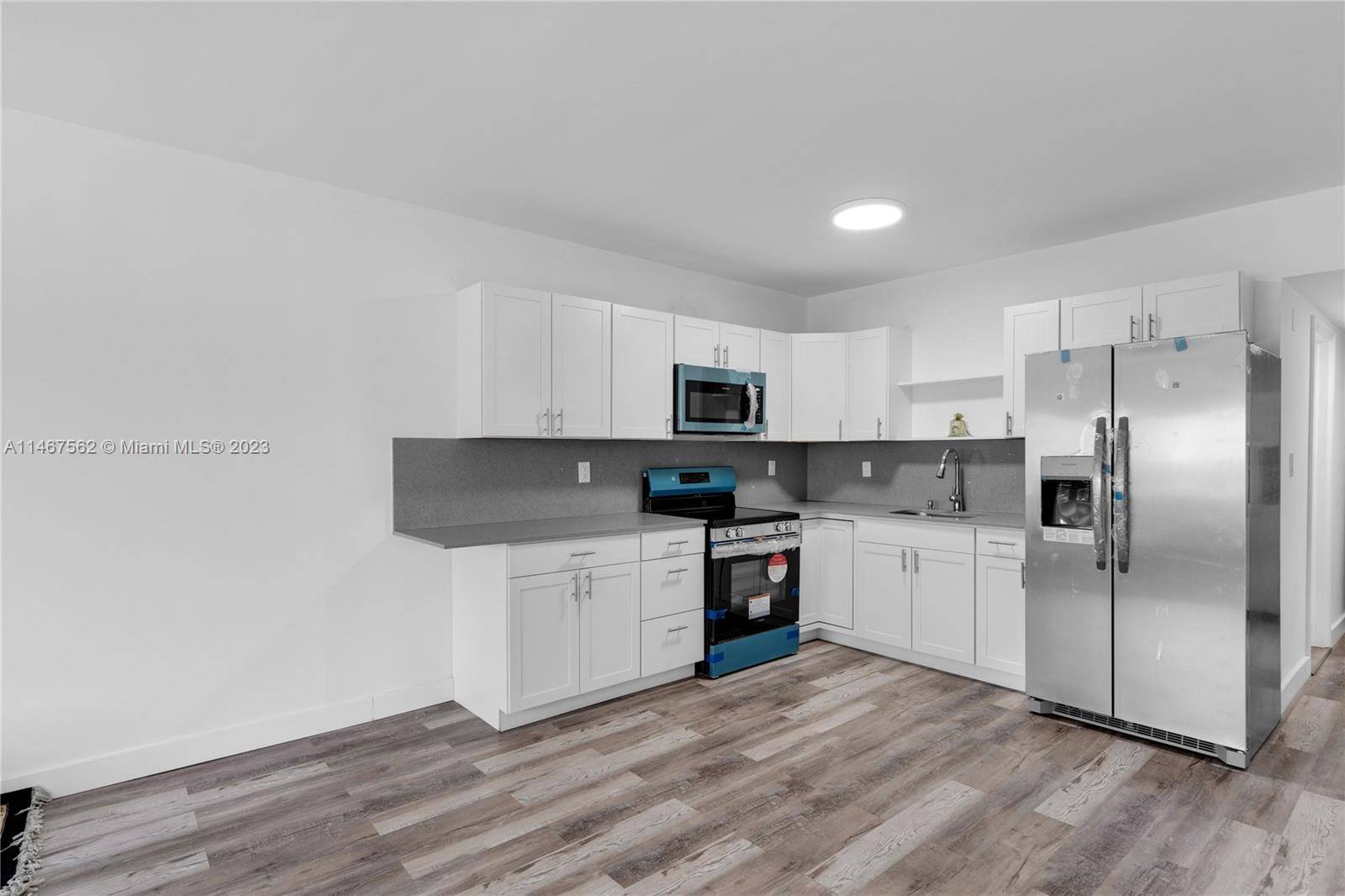 Plantation, FL 33313,5275 NW 10th Ct #407