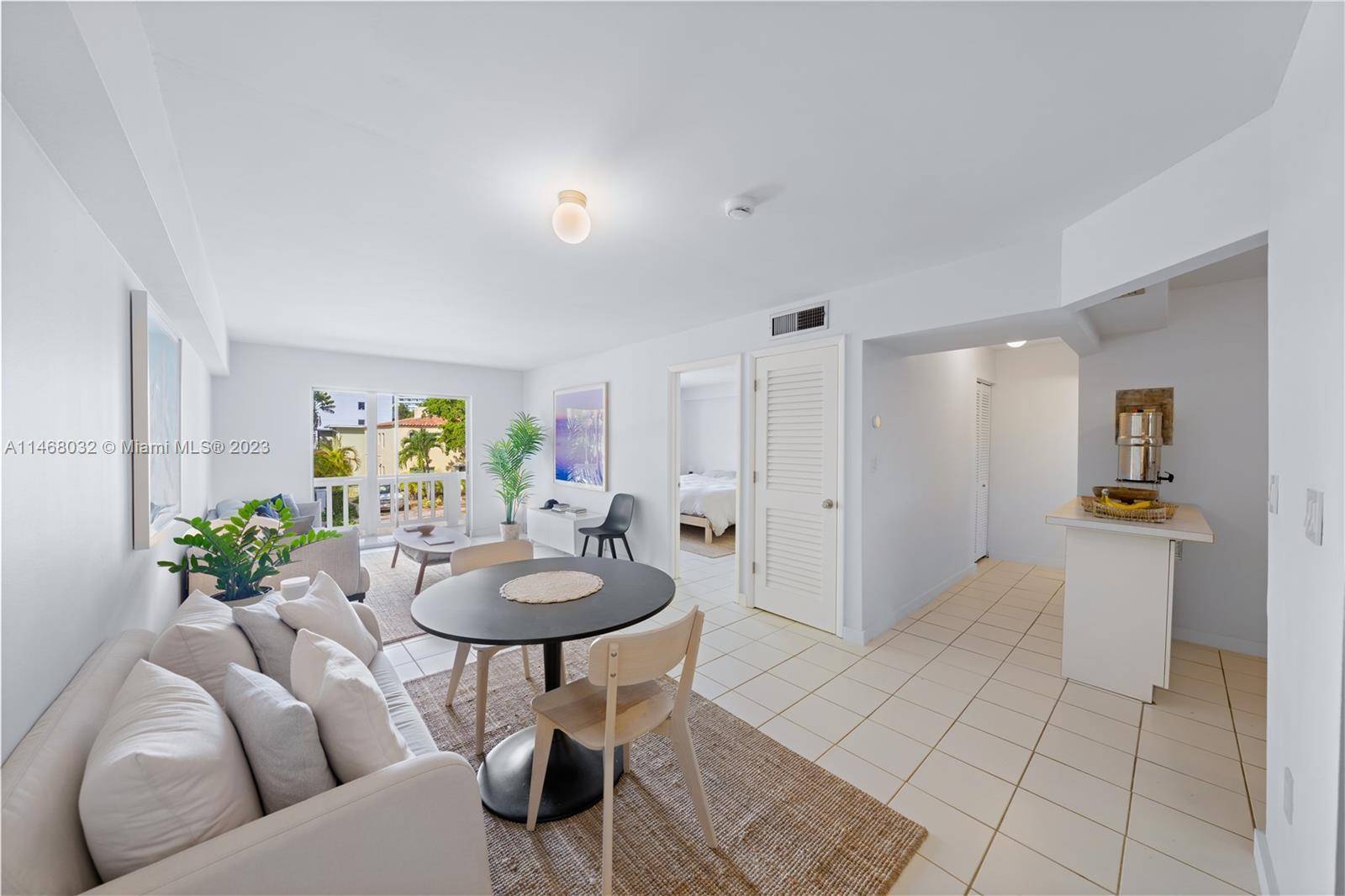 Miami Beach, FL 33139,1033 Lenox Ave #201