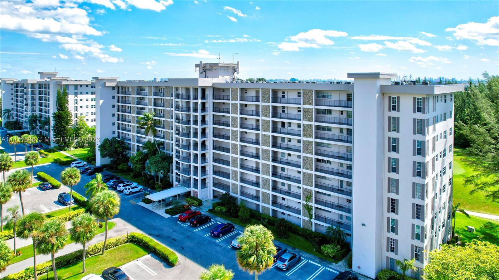 Pompano Beach, FL 33069,3150 N Palm Aire Dr #510