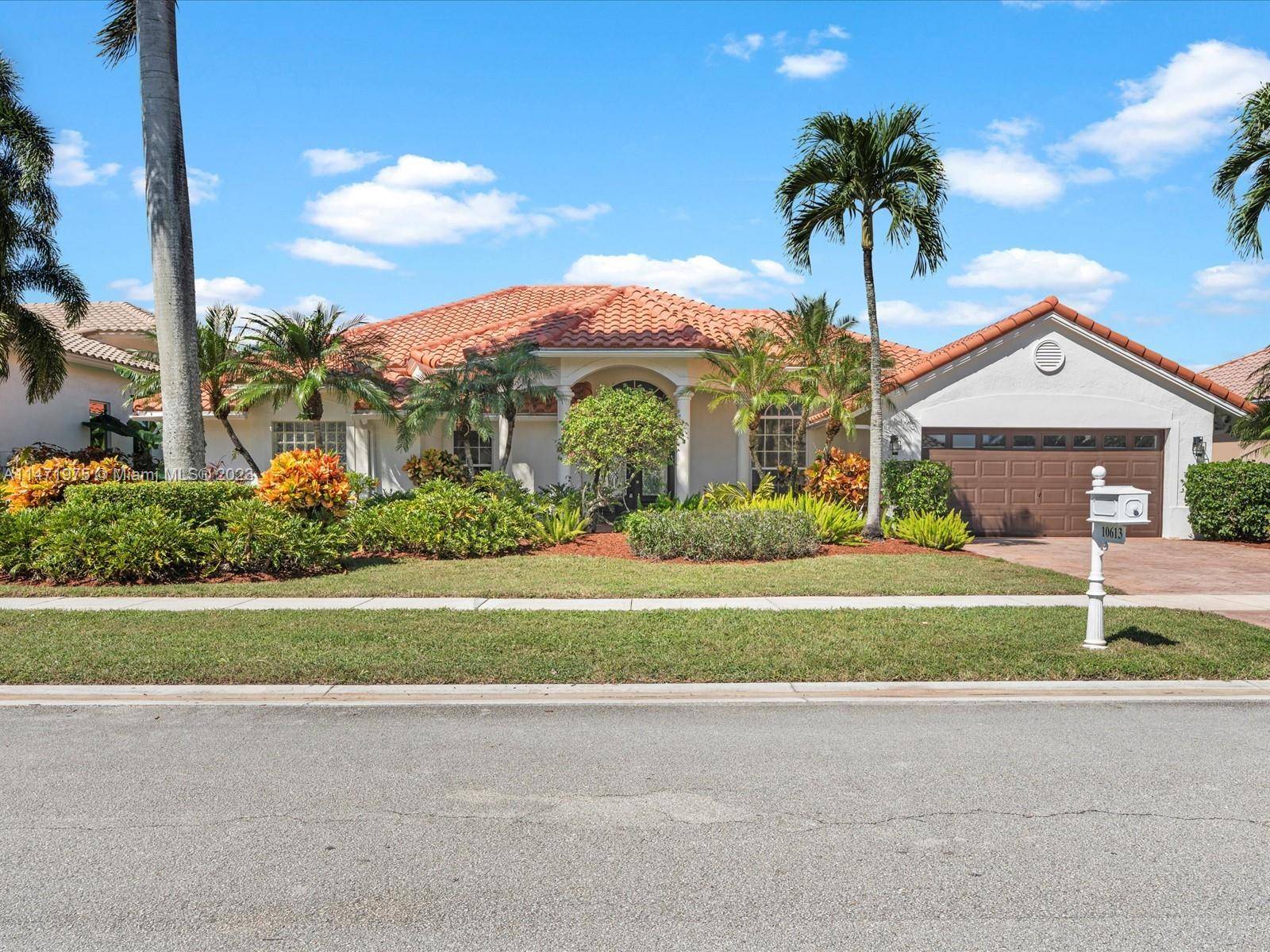 Boca Raton, FL 33498,10613 Maple Chase Dr