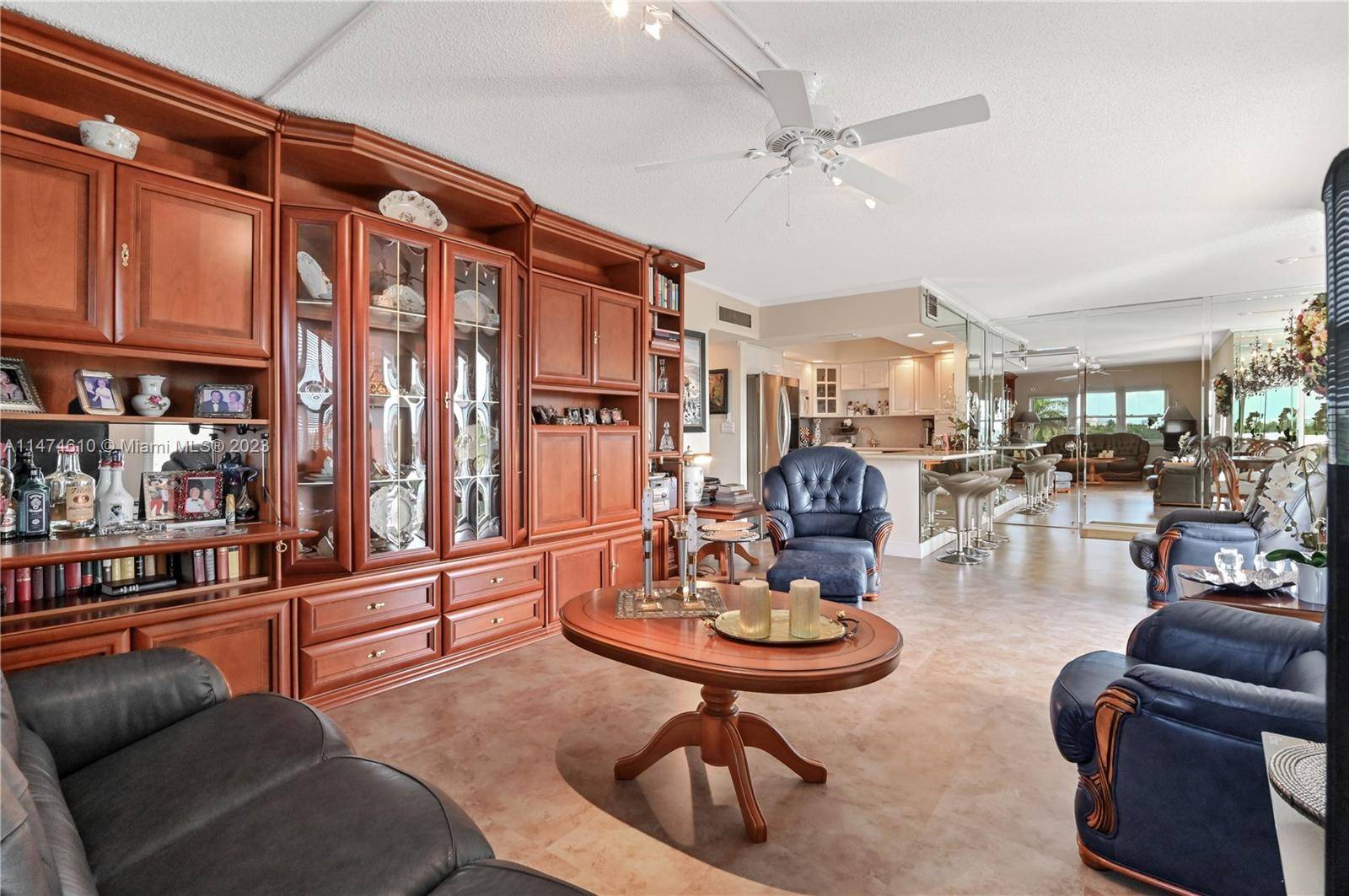 Fort Lauderdale, FL 33305,1839 Middle River Dr #402