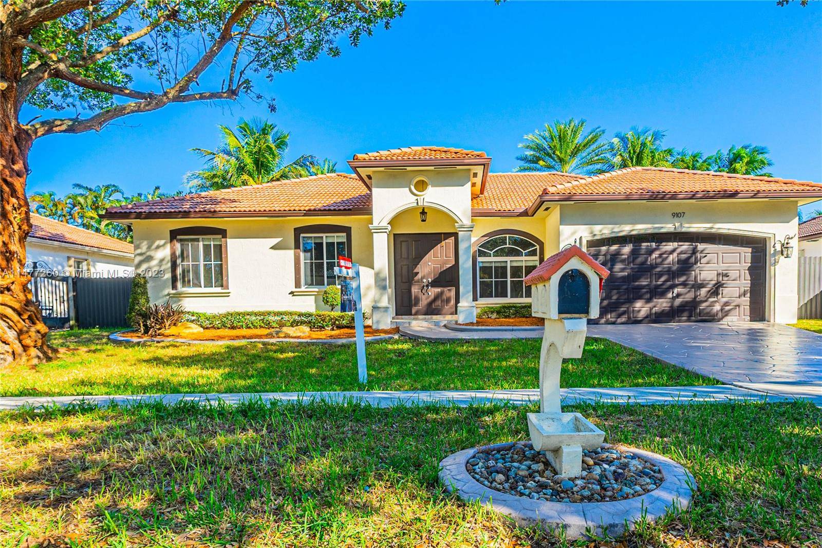 Hialeah, FL 33018,9107 NW 176th Ln