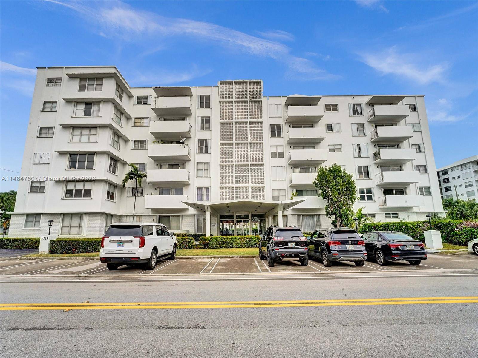 Bay Harbor Islands, FL 33154,1075 92nd St #403