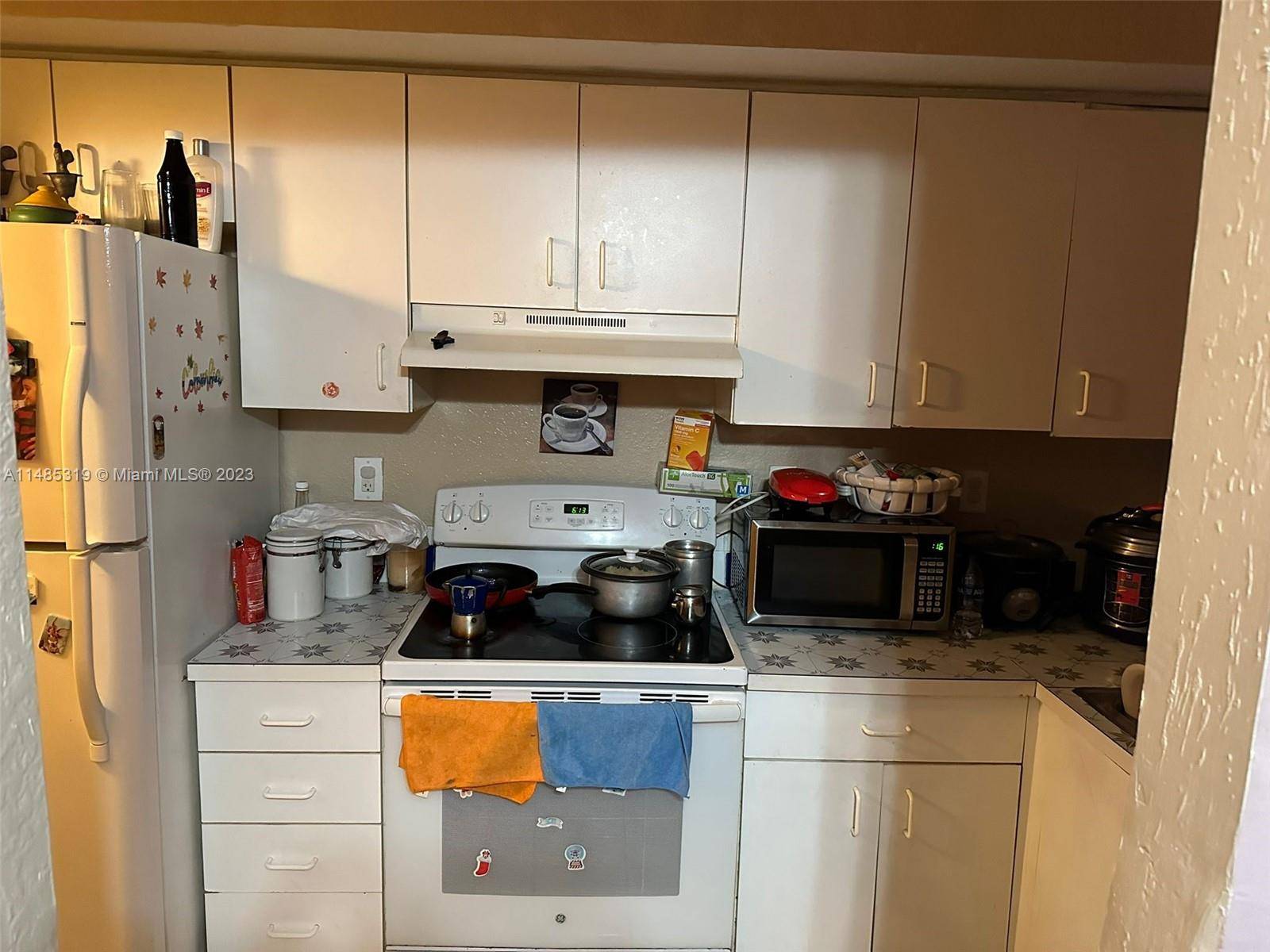 Miami, FL 33150,230 NW 84th St #230
