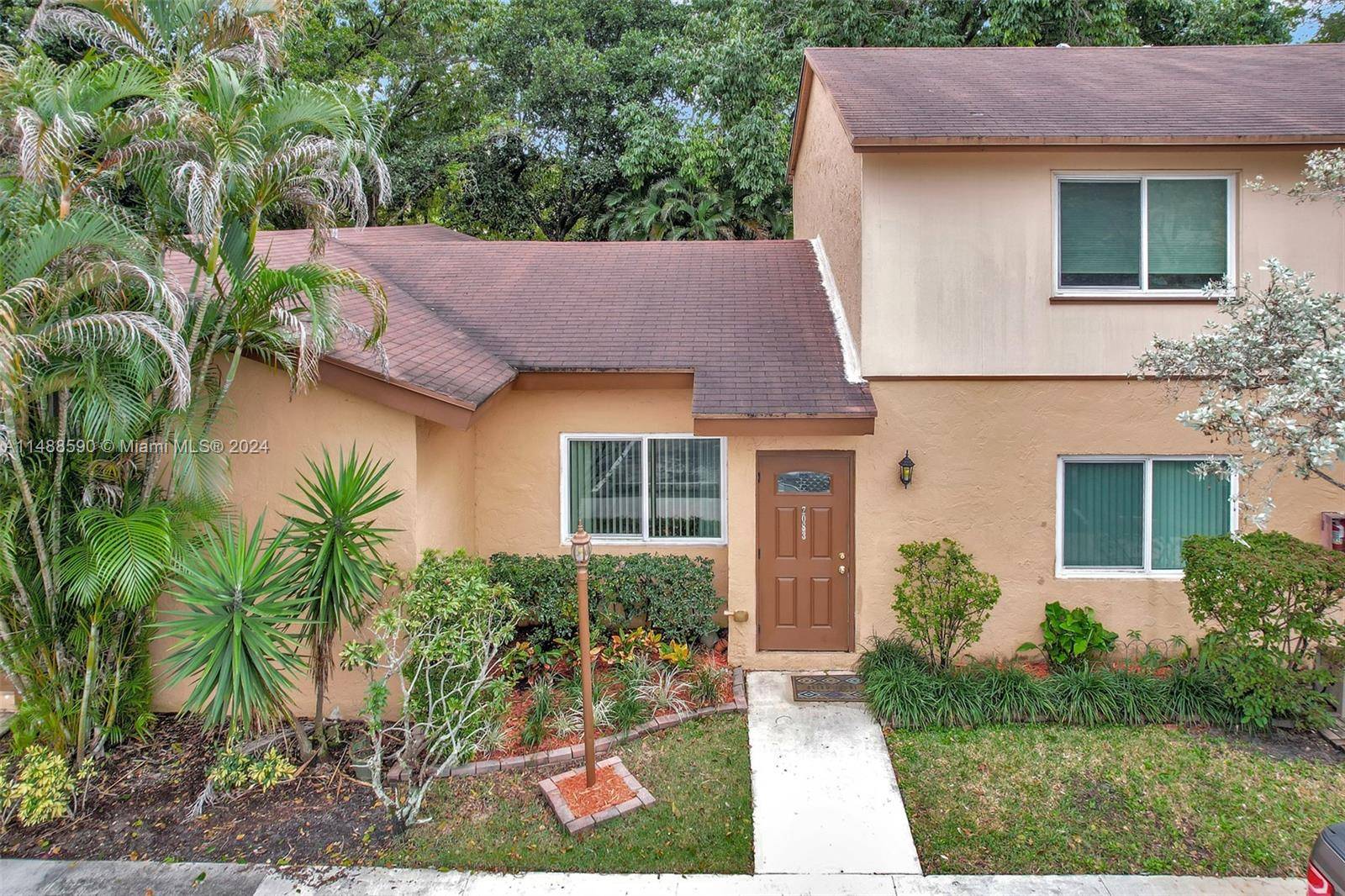 Plantation, FL 33313,7083 W Sunrise Blvd #7083