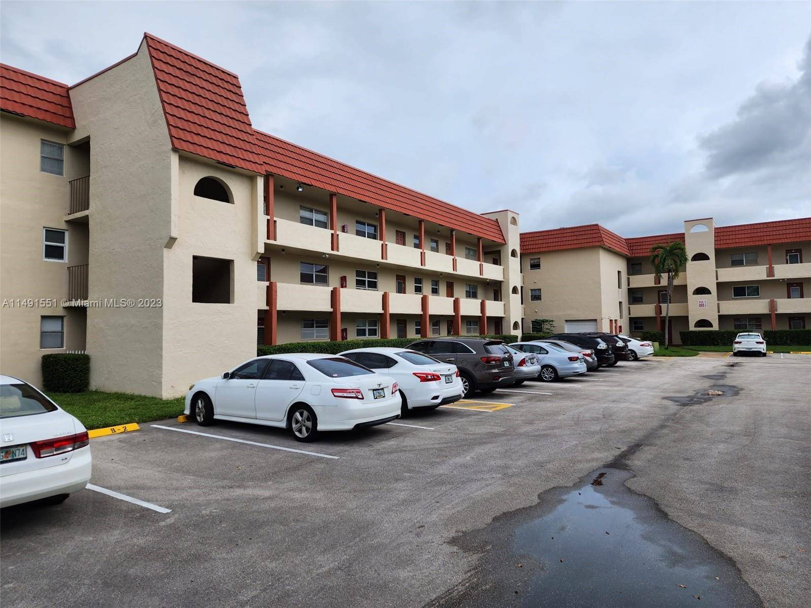 Sunrise, FL 33322,2651 E Sunrise Lakes Dr #106