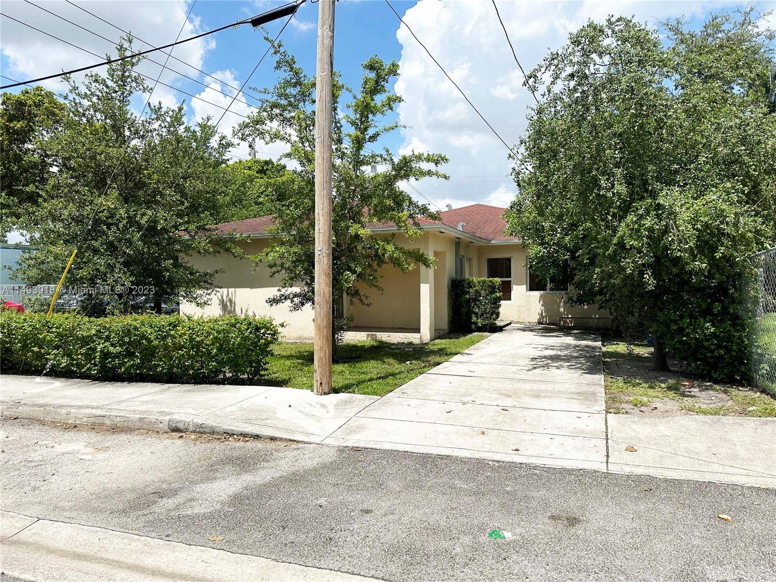 Miami, FL 33150,515 NW 77th St