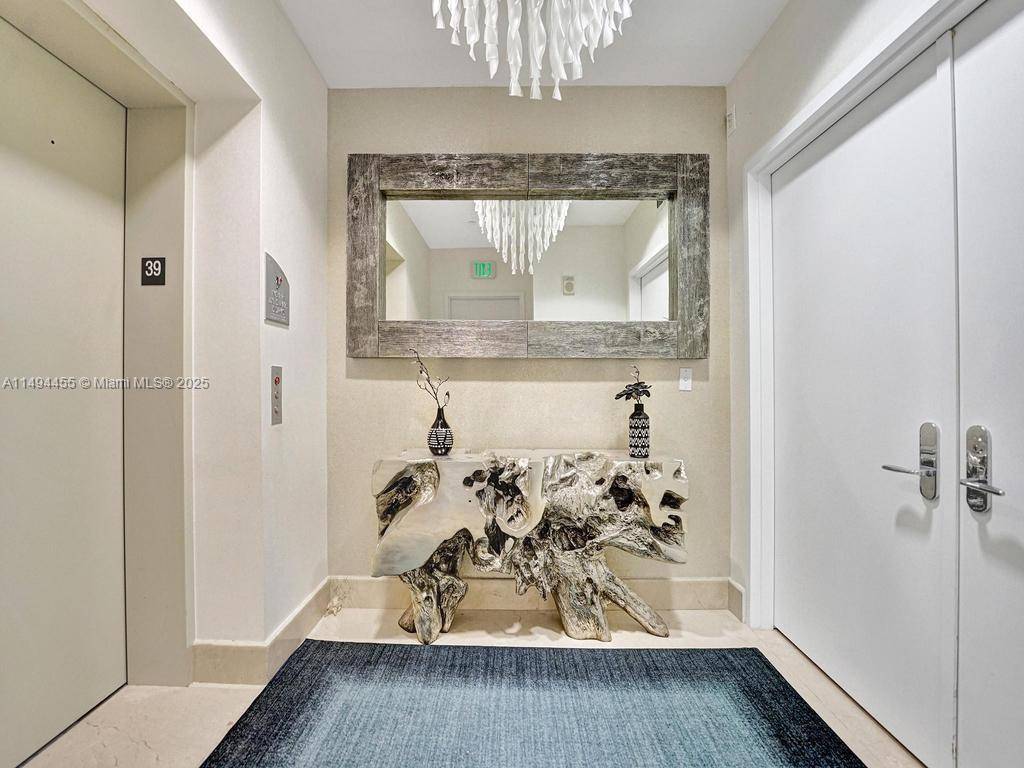 Sunny Isles Beach, FL 33160,17121 Collins Ave #3904-5